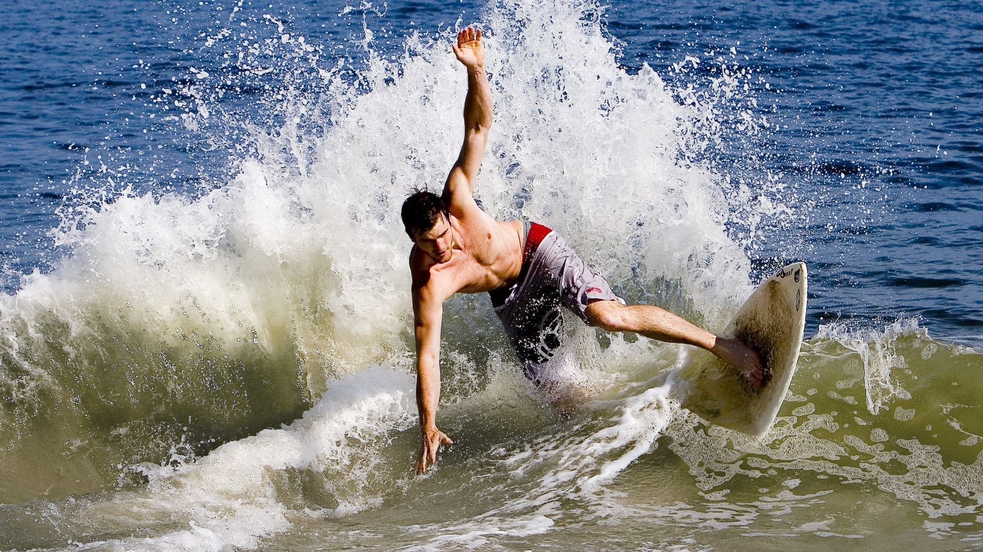 爱游戏在线登录入口-克罗地亚队箭在弦上，掀翻对手夺得胜利，克罗地亚队最新大名单